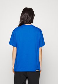Karl Lagerfeld Jeans SHORT-SLEEVED - Apdrukāts T-krekls - blue