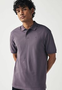 Next REGULAR - Poloshirt - grape purple
