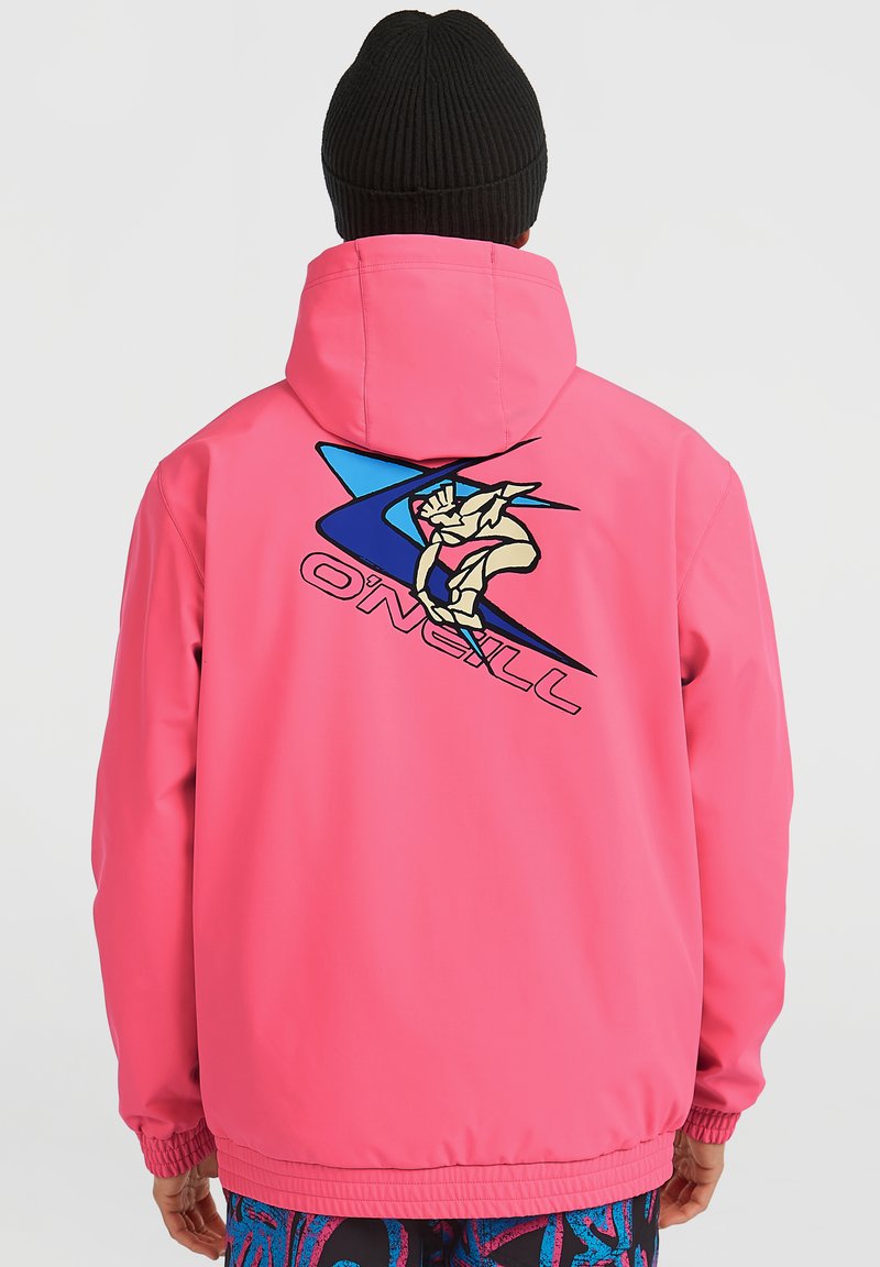 Roze hoodie met elastische manchetten. Voorzien van een grote grafische afbeelding op de achterkant, waarin een surfende figuur is gecombineerd met blauwe accenten.