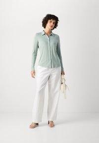 Marc O'Polo LONG SLEEVE COLLAR PLACKET - Skjortebluse - faded mint