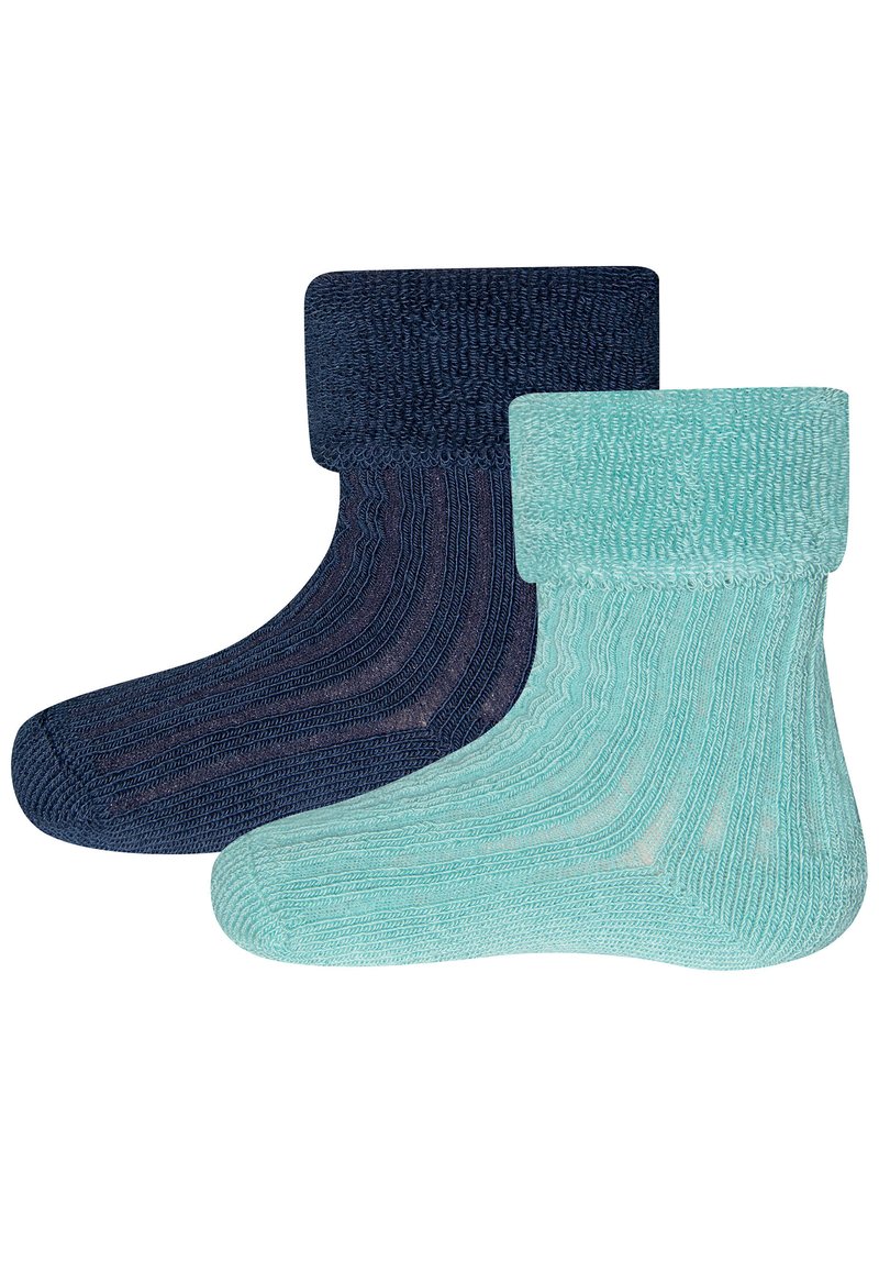 Zwei Paar gestrickte Socken: eines in dunklem Marineblau und das andere in hellem Petrol. Beide haben ein geripptes Muster und umgeschlagene Bündchen.