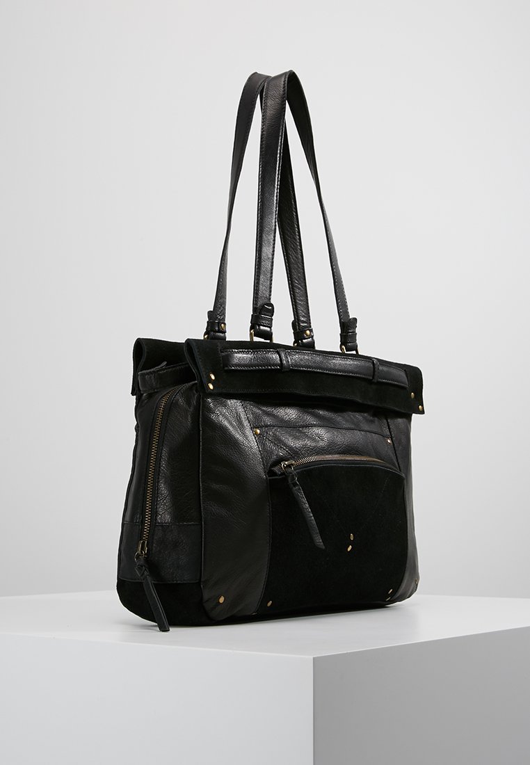 Pieces PCLUCIA DAILY BAG Håndveske black Zalando.no Pieces Weekendveske black Zalando.no