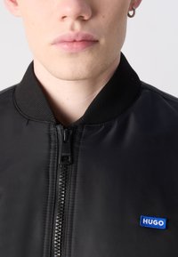 HUGO BALCI - Bomber Jacket - black