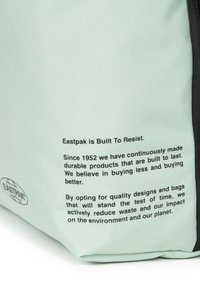 Eastpak UP ROLL - Zaino - storm frost