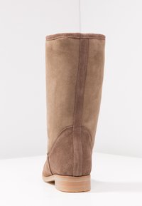 Mis Pepas Kozaki
