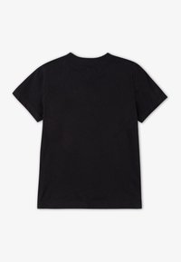 Thumbnail Image 5