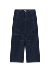 Donkerblauwe denim broeken met brede pijpen, voorzien van contrasterende gele stiksels, twee voorzakken en een logopatch op de tailleband.