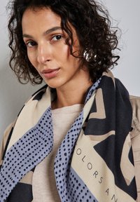 Street One GEMUSTERTES - Šála - blau