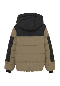 Beige ir juodos spalvos pūkinė striukė. Su gobtuvu, suklijuota konstrukcija ir elastiniais rankogaliais. Paprastas logotipas arčiau apačios. Storesnė, izoliuota medžiaga.