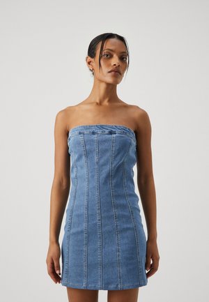 VMZOIE SHORT DRESS - Vestito di jeans - light blue denim