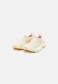 Salomon Sportstyle RX MOC 3.0 UNISEX - Mokasīni - cloud pink/white jade/aurora red