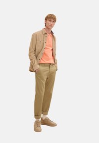 TOM TAILOR BASIC WITH CONTRAST - Pikeepaita - orange