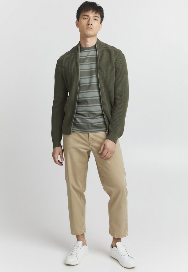 CFKurt - Cardigan - beetle4