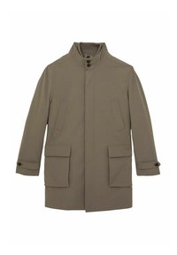 Beige wasserdichte Jacke für Herren mit hohem Kragen, Knopfleiste vorne, zwei aufgesetzten Taschen und einem glatten, strukturierten Stoff.