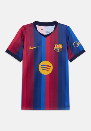 Koszulka piłkarska FC Barcelony z pionowymi niebiesko-czerwonymi paskami, żółwym logo Nike, logiem Spotify na środku oraz herbem klubu na piersi.