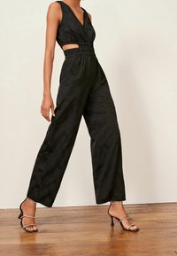 Next Mono - black