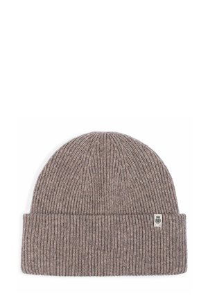 Knit beanie in a light brown color, featuring ribbed texture and a folded cuff with a small fabric label on the side.