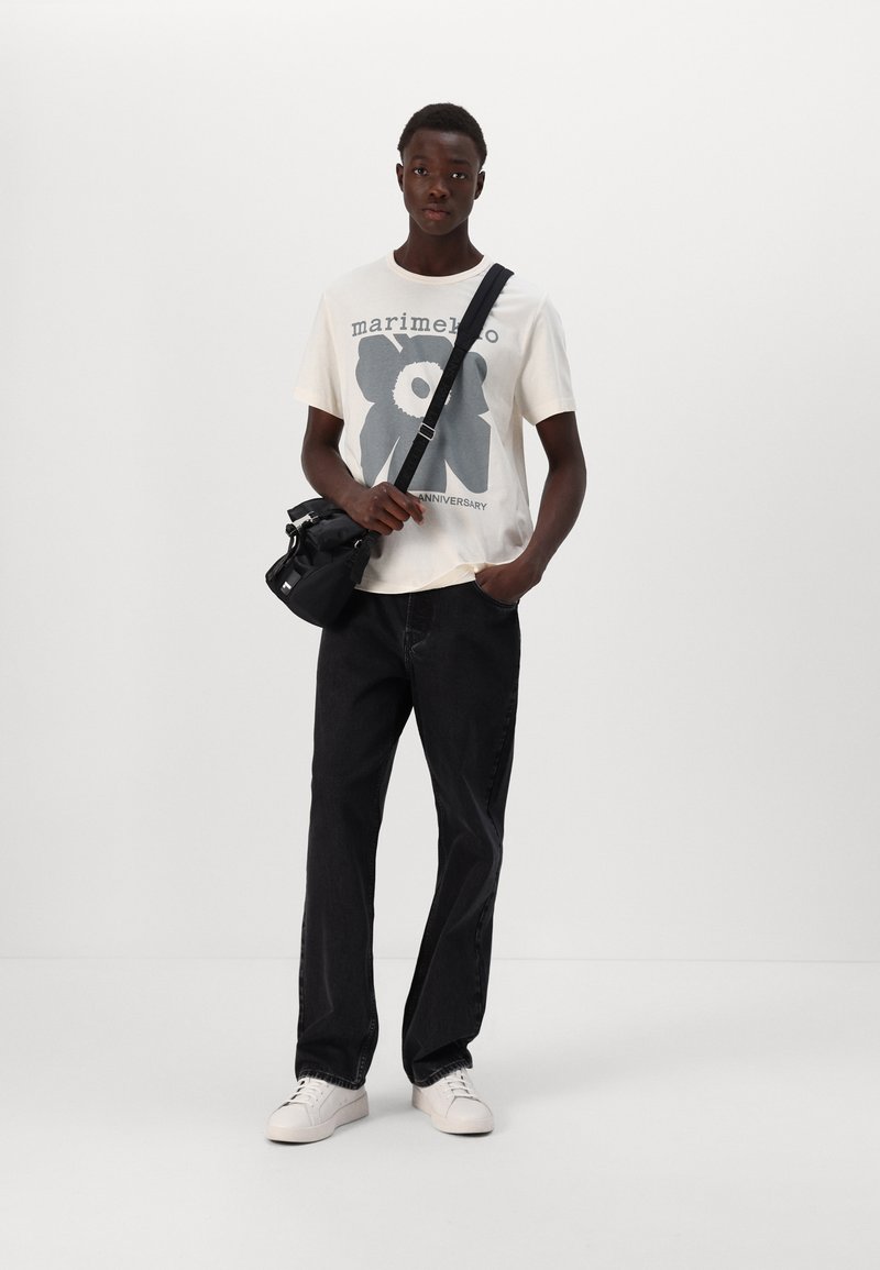 Marimekko VIHNE UNIKKO UNISEX - T-shirt med print - off white