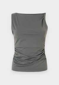 Haut gris sans manches avec un décolleté drapé et une texture plissée sur un côté, fabriqué dans un tissu lisse et extensible.