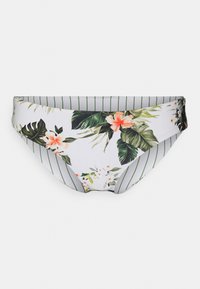 Biquíni em tom de floral com riscas verdes. O material é liso; as cores incluem branco, verde, rosa e folhas tropicais em verde.