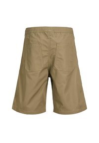 Shorts kaki avec une ceinture élastique, deux poches arrière, coupe droite, et texture lisse. Coutures minimales en accent sur les coutures.