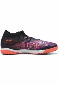 Musthave musta sportlik jalanõu, millel on tekstureeritud pealis, koos lilla ja oranži mustriga, madala lõikega disain ja tekstureeritud kummist tald, mis on oranž.