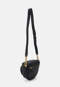 Guess Schoudertas Masie Noel Tote Bag Black Zwart 0190231793700 - Nu 19