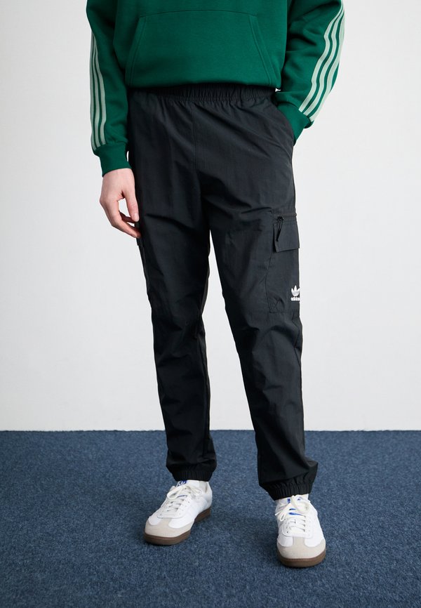 TREFOIL ESSENTIALS WOVEN CARGO - Cargo trousers