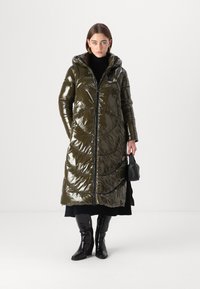 Blauer KERNA - Cappotto invernale - verde pigna