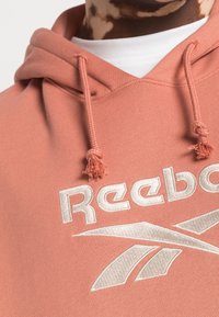 Reebok Classic Felpa con cappuccio - coral