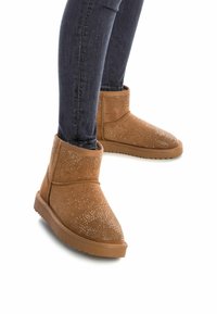 XTI Botas para la nieve - camel