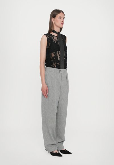 CLOSED MAWSON - Pantaloni - mud grey