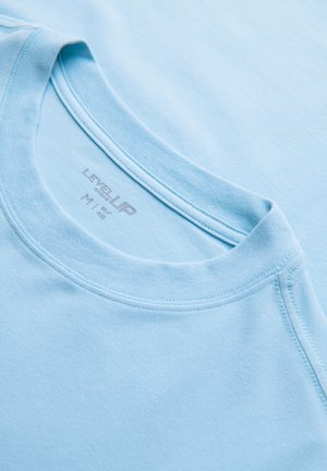 Ombre, T-paita - light blue