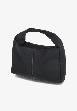 Bolso grande y suave de hombro negro con un asa ancha y una costura frontal visible, sobre un fondo blanco liso.