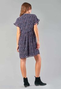 Le Temps Des Cerises DROITE PAOLA - Robe de jour - bleu