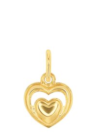 Pendente a forma di cuore in oro con design vuoto, caratterizzato da un cuore interno. Superficie liscia, finitura lucida e un anello per il collegamento.