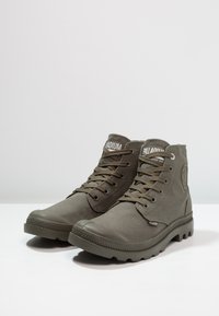 Palladium MONO CHROME - Bottines à lacets - olive night