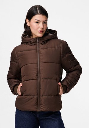 Pieces PCBEE NEW SHORT PUFFER - Zimska jakna - hot fudge