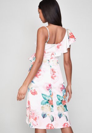 Robe d'été - white