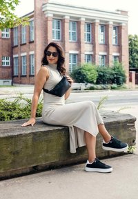 VUCH LEONORA - Ledvinka - black