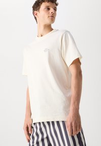 Mads Nørgaard FRODE LOGO TEE - Základné tričko - vanilla ice