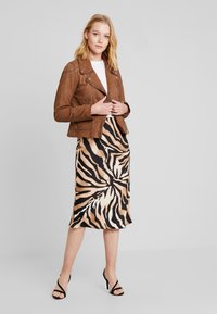 Maze ROMIE - Leren jas - cognac