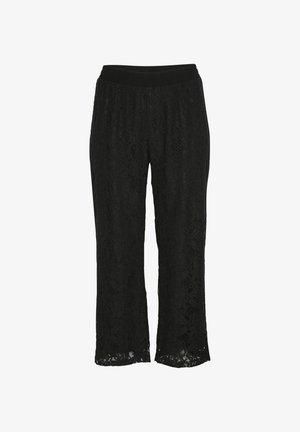 Črne čipkaste kratke hlače s širokim elastičnim pasom in razširjenim krojem. Imajo zapletene cvetlične vzorce in nekoliko prosojno teksturo.