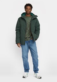 REVOLUTION PADDED TECH  - Winter jacket - darkgreen