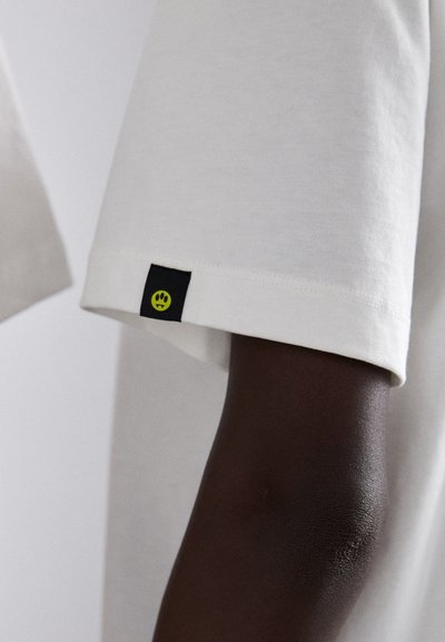 Barrow UNISEX - T-shirt imprimé - off white