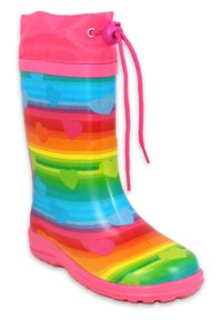 Felgekleurde rubberen regenlaars met een roze bovenkant, voorzien van horizontale strepen in regenboogkleuren en hartpatronen in verschillende tinten.