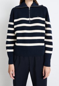 Tommy Hilfiger Stickad tröja - blue