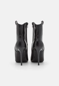 even odd chaussures avis