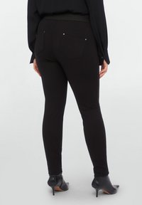 Fiorella Rubino Pantalon classique - nero