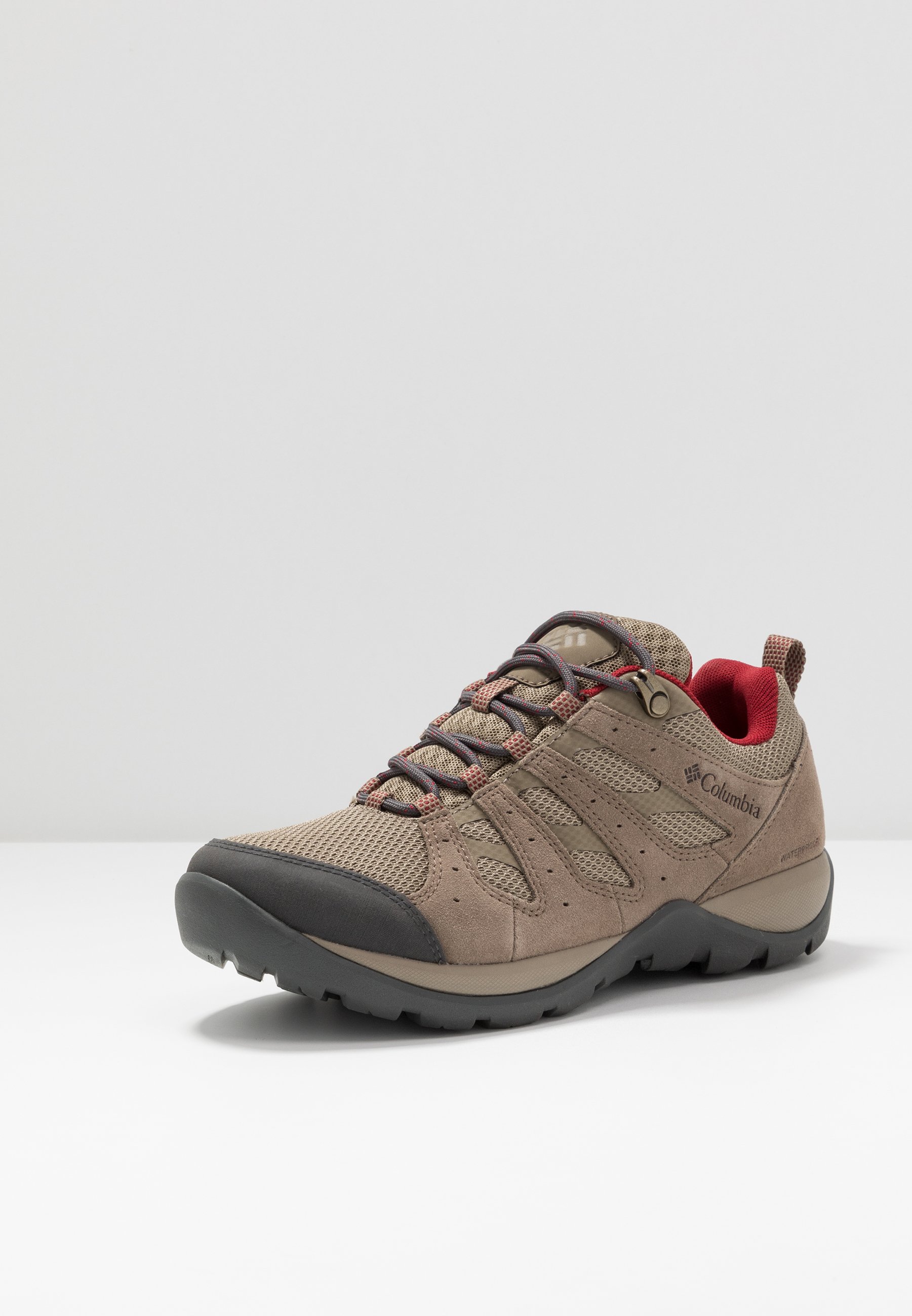 Columbia REDMOND V2 WP - Zapatillas de senderismo - pebble/beet/beige -  Zalando.es